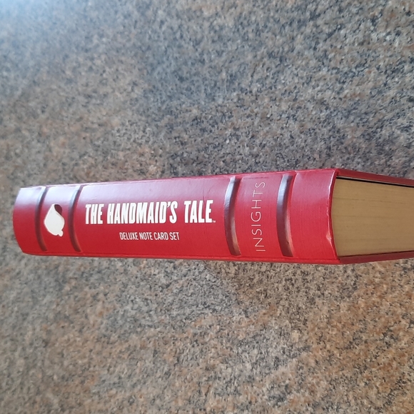 NEW The Handmaid's Tale Deluxe Note Card Set - Picture 6 of 8